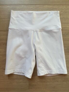 TNA bike shorts (Espace)